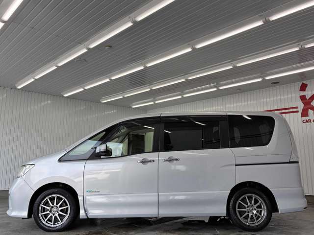 日産 セレナ ２．０ ハイウェイスター Ｓ－ＨＹＢＲＩＤ H24年 (東海) 99