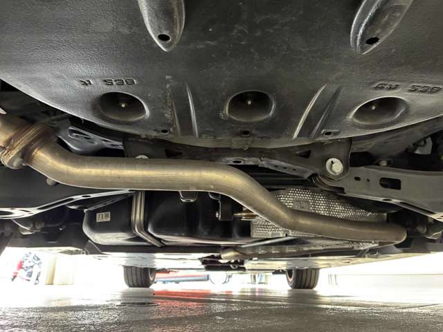 トヨタ カムリ ２．５ ＷＳ レザーパッケージ H30年 (東海) 99