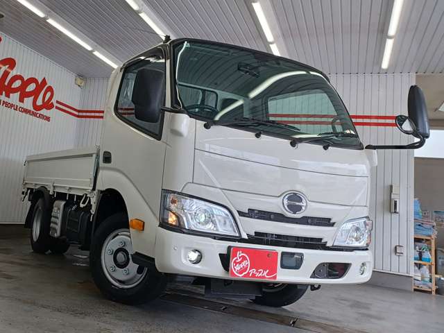 日野自動車 デュトロ ４．０ディーゼルターボ 平ボディ R7年 (東海) 99