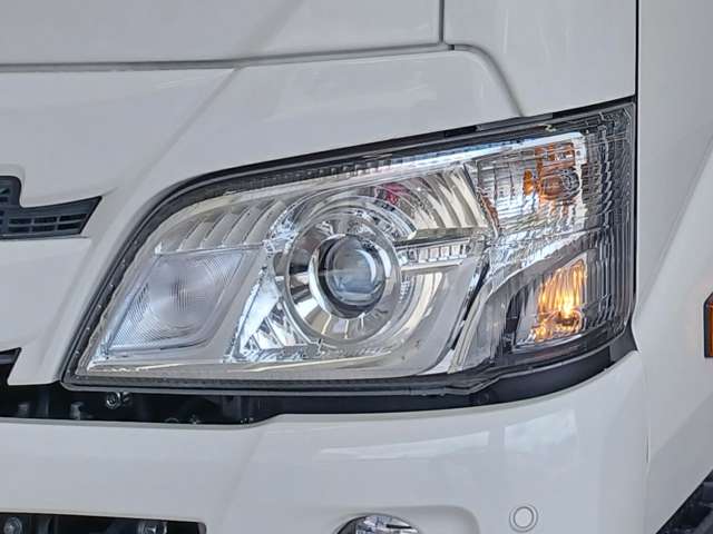 日野自動車 デュトロ ４．０ディーゼルターボ 平ボディ R7年 (東海) 99