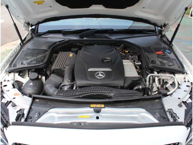 メルセデスベンツ Ｃクラスワゴン Ｃ２００ スポーツ 本革仕様 H29年 (近畿) 99