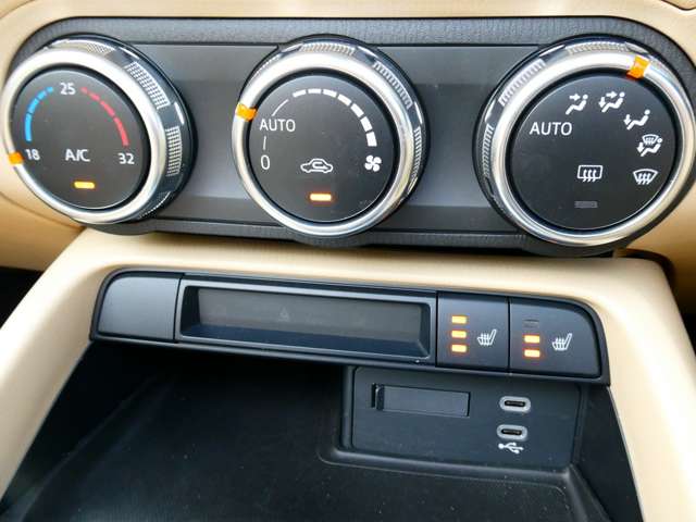 マツダ ロードスター １．５ Ｓ レザーパッケージ Ｖ セレクション R7年 (東海) 99