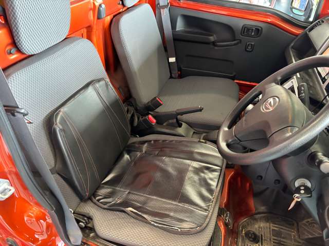 ダイハツ ハイゼットトラック ６６０ エクストラ ＳＡＩＩＩＴ ３方開 ４ＷＤ H30年 (九州・沖縄) 99