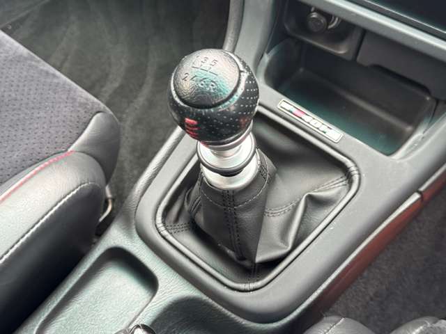 スバル レガシィＢ４ ２．０ Ｓ４０１ ＳＴＩバージョン ４ＷＤ H15年 (近畿) 99