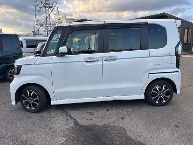 ホンダ Ｎ　ＢＯＸ カスタム ６６０ Ｇ Ｌ ホンダセンシング R1年 (近畿) 99