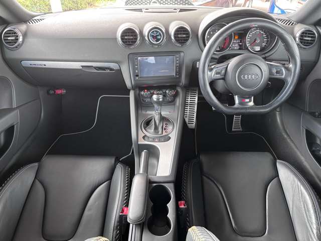 アウディ ＴＴ クーペ ２．０ ＴＦＳＩ クワトロ リミテッド １００イヤーズ アニバーサリー ４ＷＤ H21年 (東海) 99
