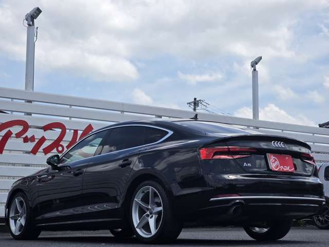 アウディ Ａ５　スポーツバック ２．０　ＴＦＳＩ　スポーツ H29年 (東海) 99