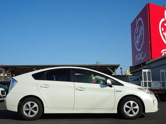 トヨタ プリウス １．８ Ｓ H26年 (東海) 99