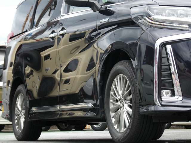トヨタ アルファード　ハイブリッド ハイブリッド ２．５ ＳＲ Ｅ－ＦＯＵＲ ４ＷＤ H30年 (東海) 99