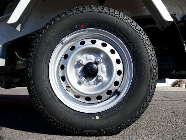 ダイハツ ハイゼットトラック ６６０ ジャンボ エクストラ ３方開 ４ＷＤ R8年 (東海) 99