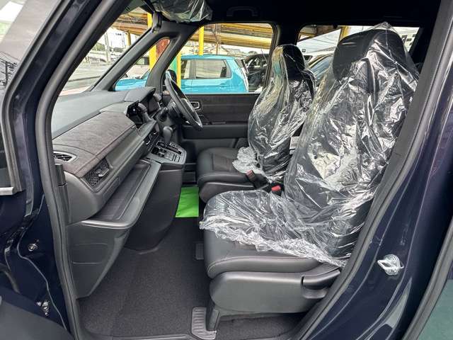 ホンダ ステップワゴン １．５ スパーダ プレミアムライン ４ＷＤ R8年 () 99
