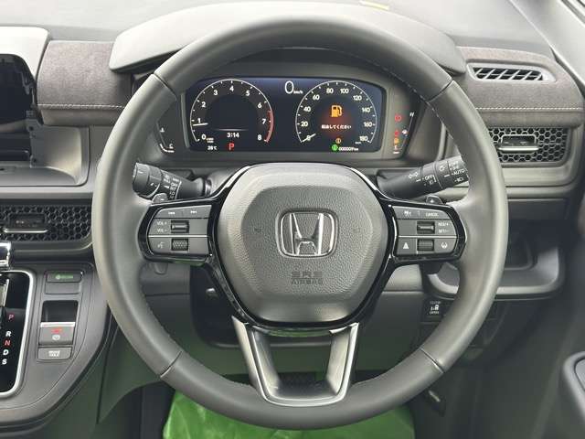 ホンダ ステップワゴン １．５ スパーダ プレミアムライン ４ＷＤ R8年 () 99