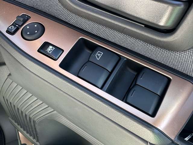 日産 サクラ Ｇ R4年 () 99