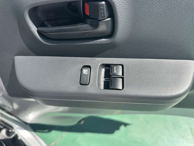 三菱 ミニキャブトラック ６６０ ミノリ ４ＷＤ R8年 (東海) 99