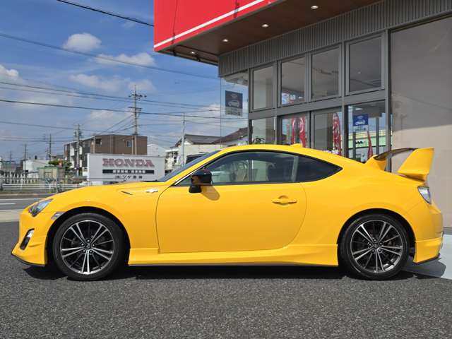 トヨタ ８６ ２．０ ＧＴ イエロー リミテッド エアロパッケージ H27年 (東海) 99