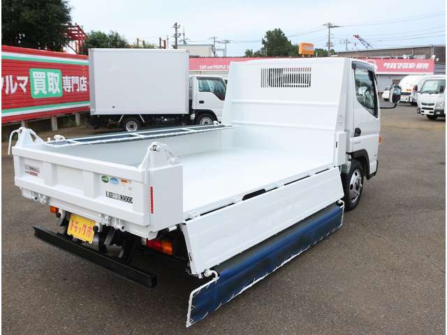 三菱フソウ キャンター ３．０ 強化ダンプ 全低床 ディーゼルターボ R1年 (関東) 99