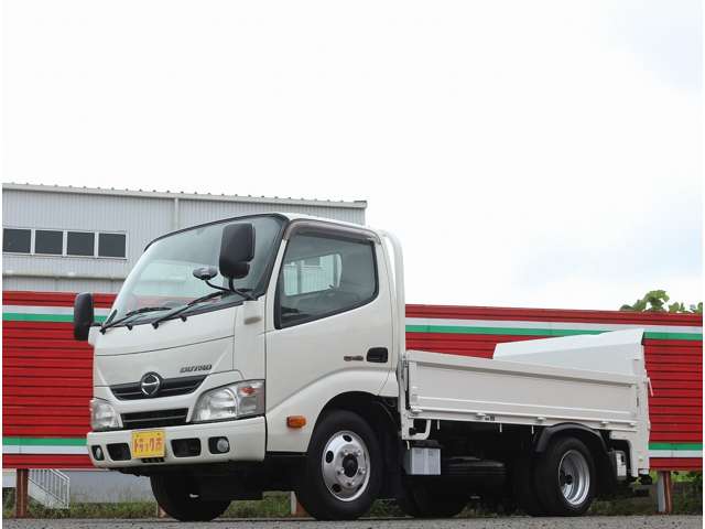 日野自動車 デュトロ ４．０ディーゼルターボ 平ボディ H26年 (関東) 99