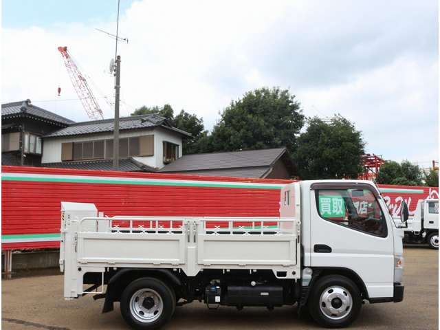 三菱フソウ キャンター ３．０ 全低床 ディーゼルターボ H29年 (関東) 99
