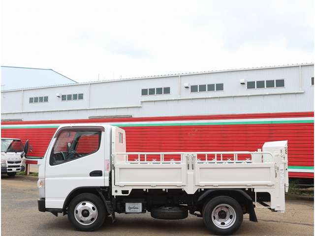 三菱フソウ キャンター ３．０ 全低床 ディーゼルターボ H29年 (関東) 99