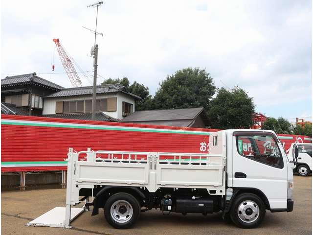 三菱フソウ キャンター ３．０ 全低床 ディーゼルターボ H29年 (関東) 99