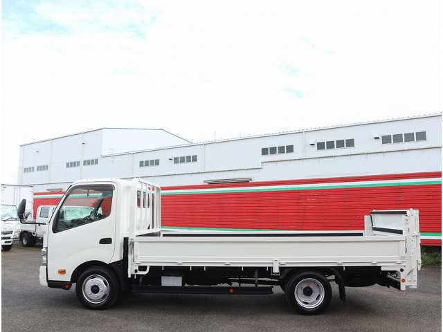 日野自動車 デュトロ ４．０ ワイド ロング 全低床 ディーゼルターボ H30年 (関東) 99