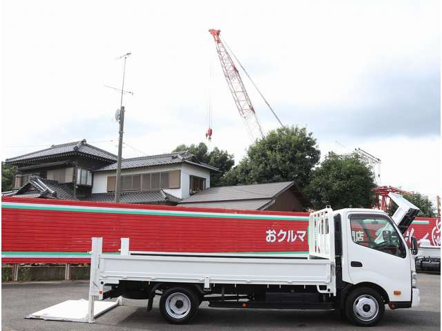 日野自動車 デュトロ ４．０ ワイド ロング 全低床 ディーゼルターボ H30年 (関東) 99