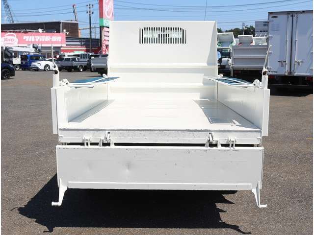 日野自動車 デュトロ ４．０ １０尺ダンプ フルジャストロー ディーゼルターボ ４ＷＤ H27年 (関東) 99