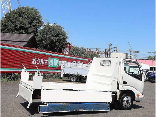 日野自動車 デュトロ ４．０ １０尺ダンプ フルジャストロー ディーゼルターボ ４ＷＤ H27年 (関東) 99