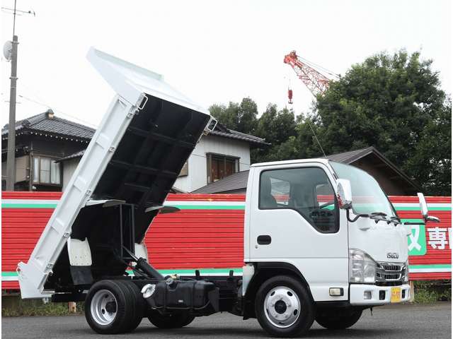 いすゞ エルフ ３．０ 強化ダンプ フルフラットロー ディーゼルターボ H26年 (関東) 99