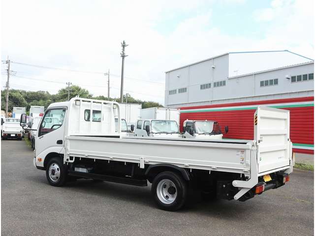 日野自動車 デュトロ ４．０ ロング フルジャストロー ディーゼルターボ ４ＷＤ H29年 (関東) 99