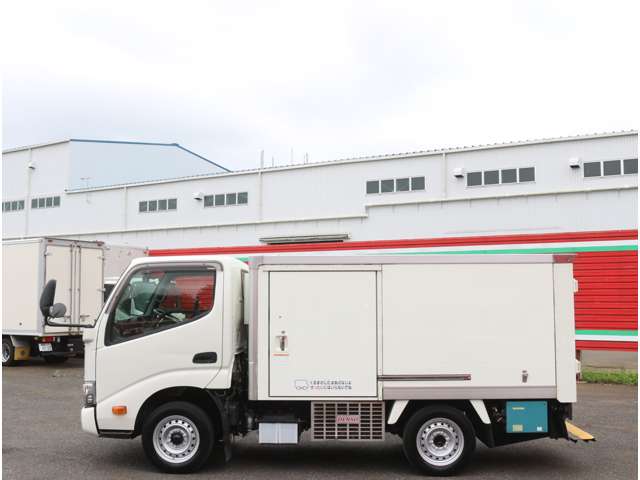 トヨタ ダイナ 冷蔵冷凍車 R2年 (関東) 99