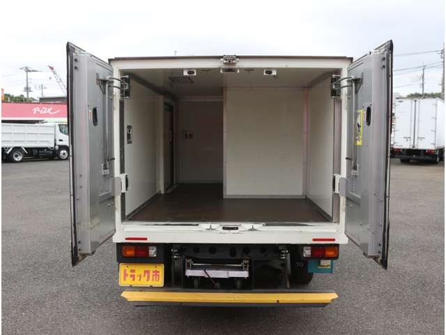トヨタ ダイナ 冷蔵冷凍車 R2年 (関東) 99
