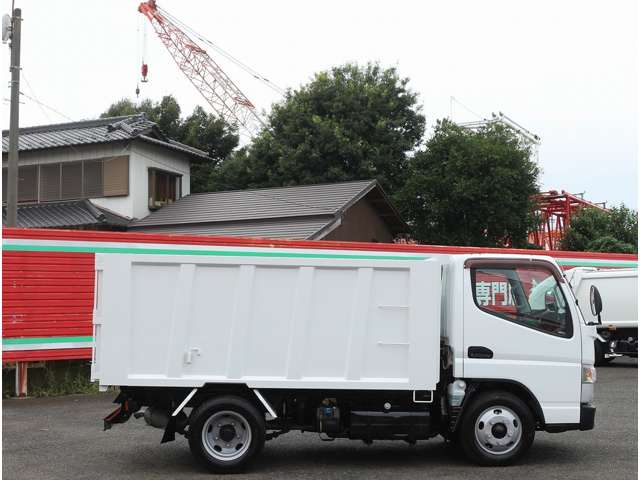 三菱フソウ キャンター ３．０ディーゼルターボ H30年 (関東) 99