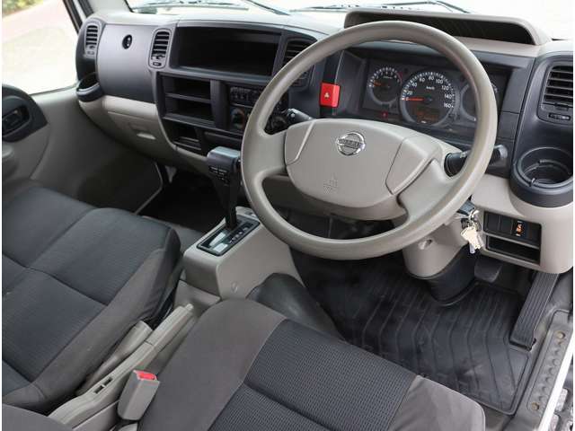 日産 アトラス ２．０ パネルバン H29年 (関東) 99