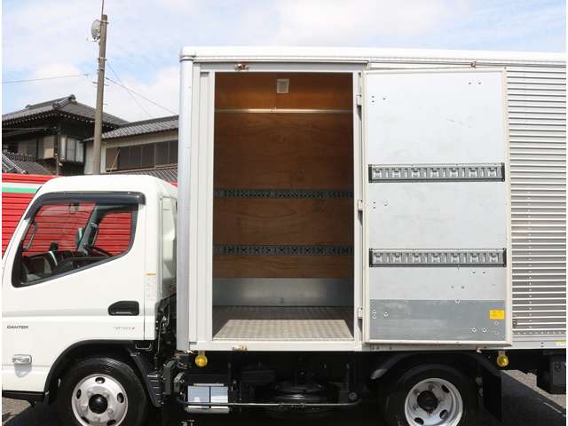 三菱フソウ キャンター ３．０ディーゼルターボ R5年 (関東) 99