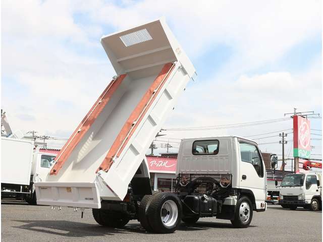 いすゞ エルフ ３．０ 強化ダンプ フルフラットロー ディーゼルターボ H29年 (関東) 99
