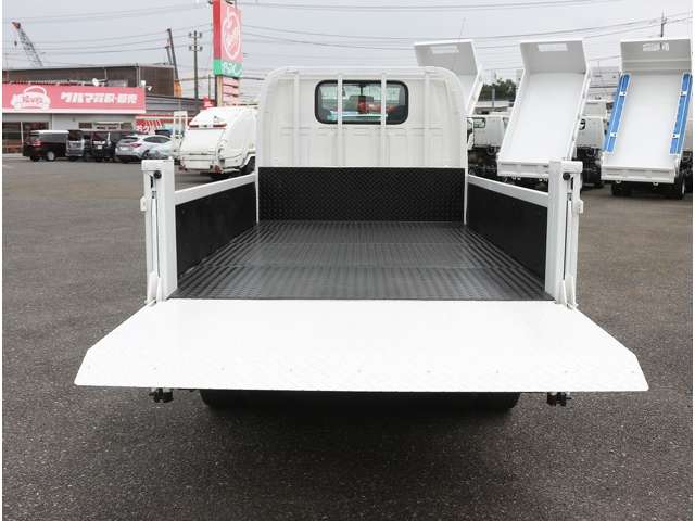 いすゞ エルフ ３．０ フルフラットロー ディーゼルターボ H30年 (関東) 99