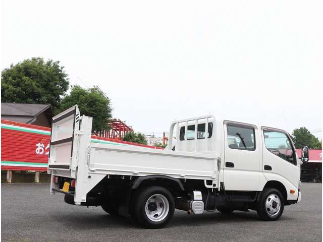 日野自動車 デュトロ ４．０ ダブルキャブ セミロング 高床 ディーゼルターボ ４ＷＤ H28年 (関東) 99