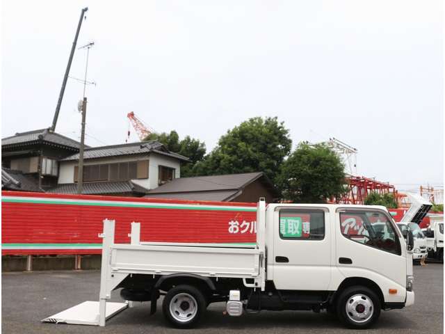 日野自動車 デュトロ ４．０ ダブルキャブ セミロング 高床 ディーゼルターボ ４ＷＤ H28年 (関東) 99