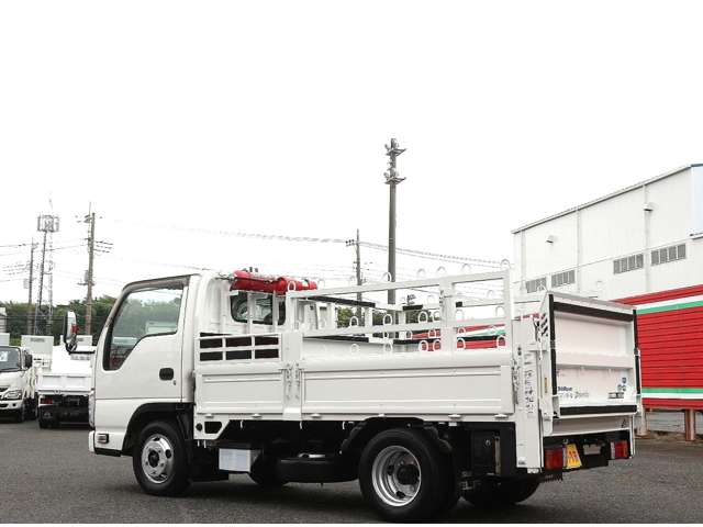 いすゞ エルフ ３．０ フルフラットロー ディーゼルターボ H27年 (関東) 99