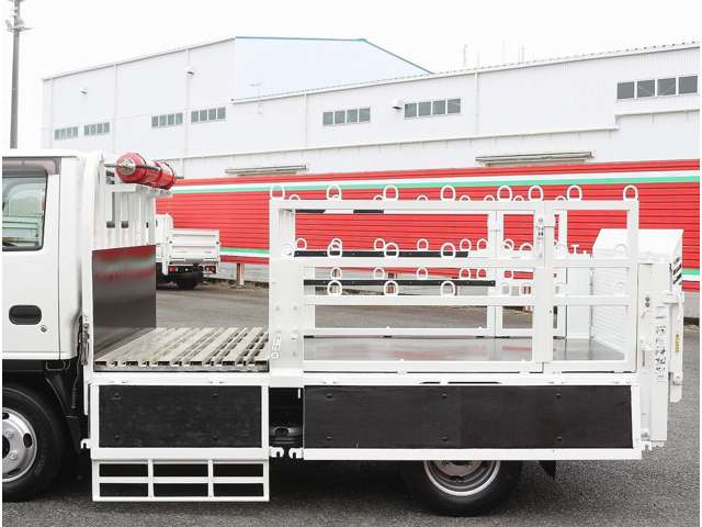 いすゞ エルフ ３．０ フルフラットロー ディーゼルターボ H27年 (関東) 99