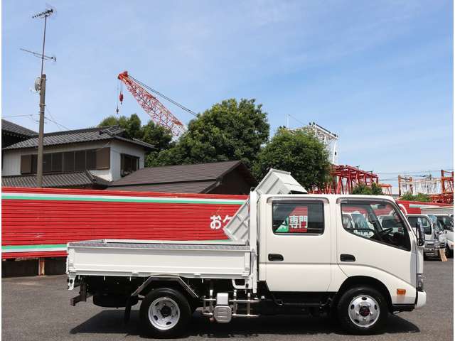 日野自動車 デュトロ ４．０ ダブルキャブ セミロング 高床 ディーゼルターボ ４ＷＤ R1年 (関東) 99