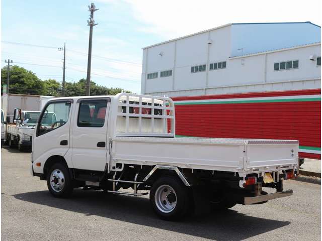 日野自動車 デュトロ ４．０ ダブルキャブ セミロング 高床 ディーゼルターボ ４ＷＤ R1年 (関東) 99