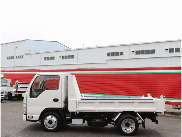 いすゞ エルフ ３．０ ダンプ フルフラットロー ディーゼルターボ R1年 (関東) 99