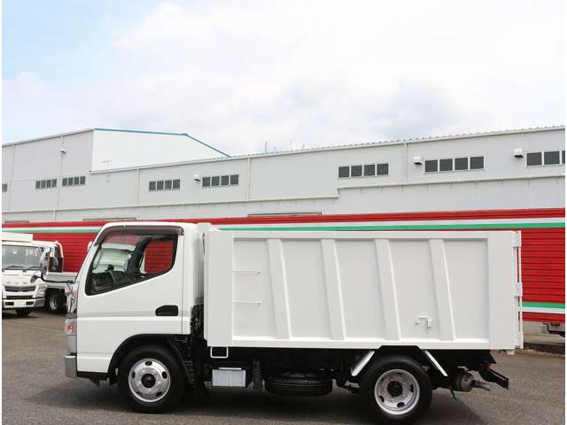 三菱フソウ キャンター ３．０ 強化ダンプ 全低床 ディーゼルターボ H30年 (関東) 99