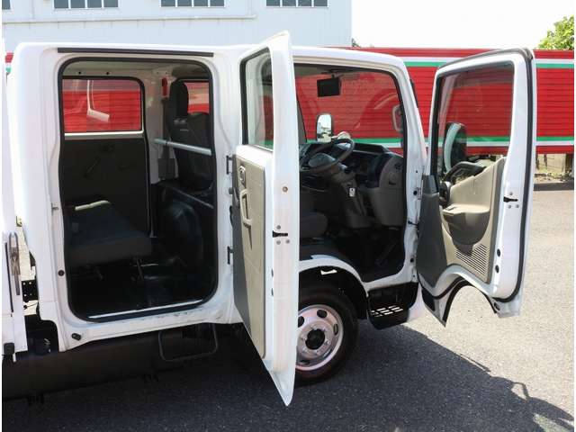 日産 アトラス ２．０ ダブルキャブ フルスーパーロー H30年 (関東) 99