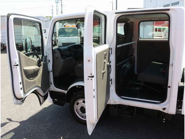 日産 アトラス ２．０ ダブルキャブ フルスーパーロー H30年 (関東) 99