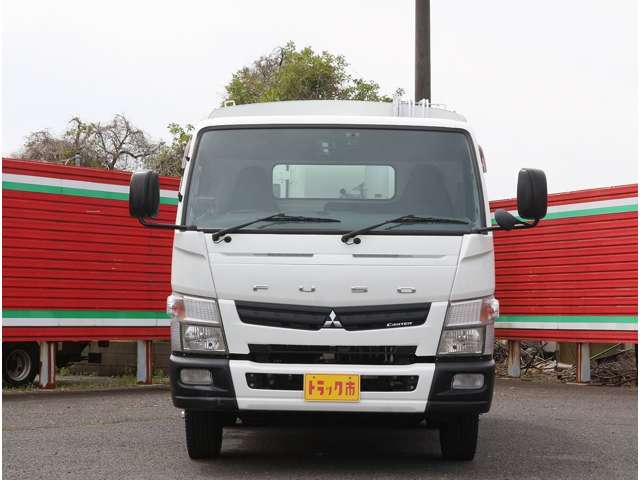 三菱フソウ キャンター ３．０ディーゼルターボ H26年 (関東) 99