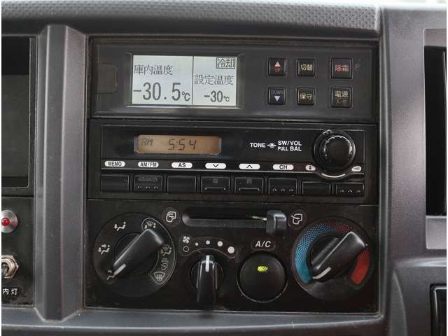 いすゞ エルフ ３．０ディーゼルターボ H25年 (関東) 99