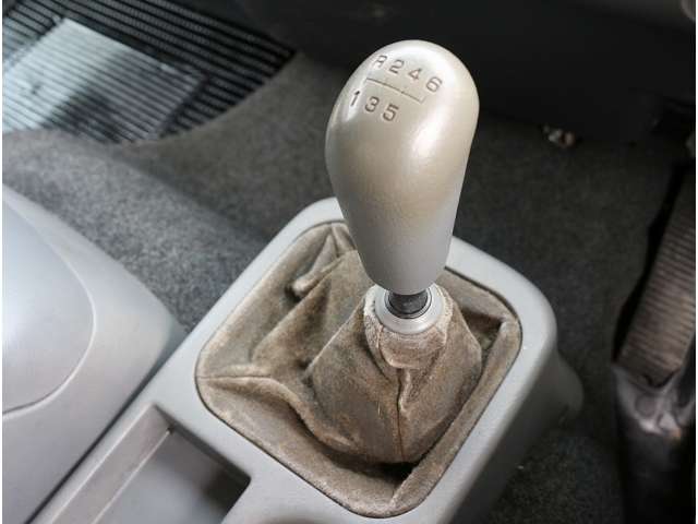 三菱フソウ ファイター ２．８Ｔ H27年 (関東) 99